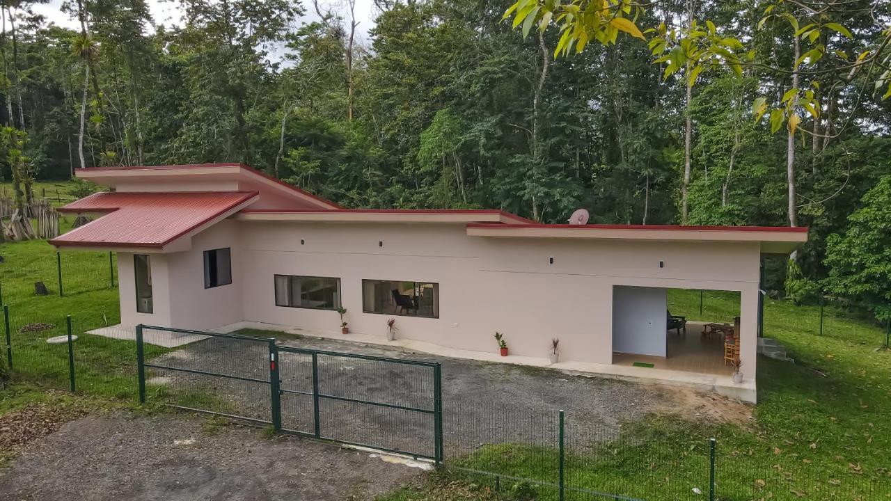 River Paradise Villa With Private Jacuzzi La Fortuna Exteriör bild