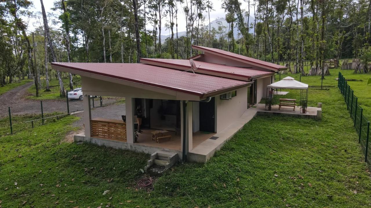 River Paradise Villa With Private Jacuzzi La Fortuna Exteriör bild