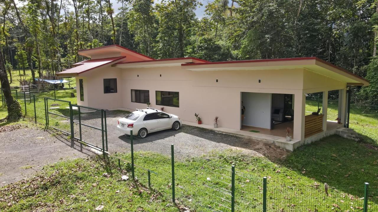 River Paradise Villa With Private Jacuzzi La Fortuna Exteriör bild
