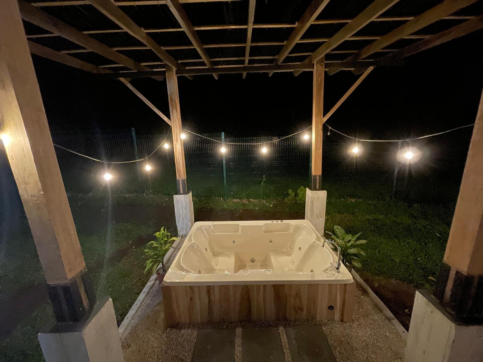 River Paradise Villa With Private Jacuzzi La Fortuna Exteriör bild